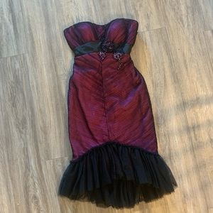 Mac Duggal  Couture Cocktail Dress